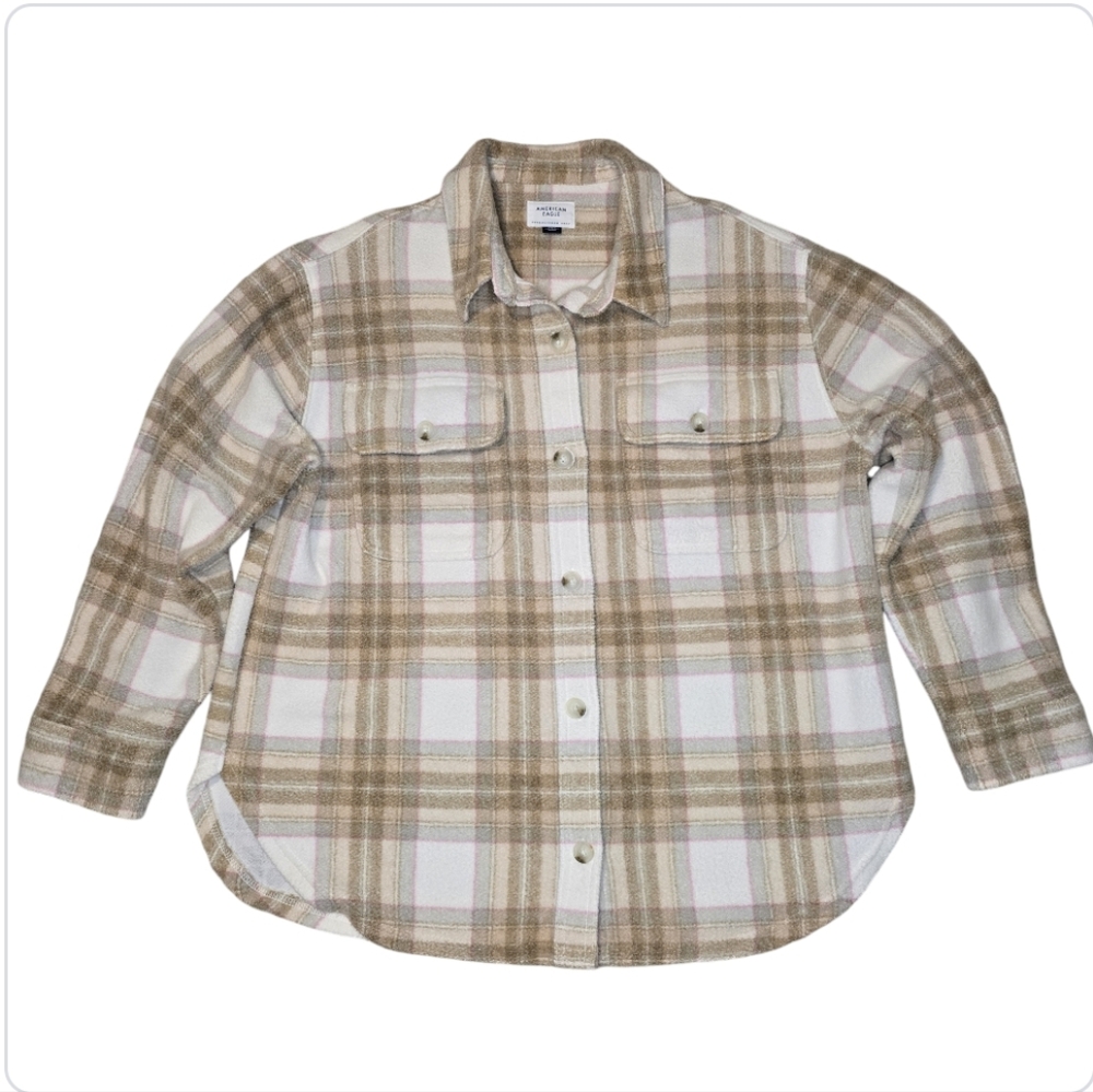American Eagle fleece plaid button down shirt cream tan large